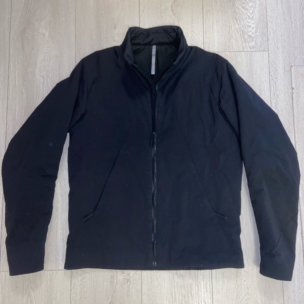 Arcteryx veilance mionn is jacket size small